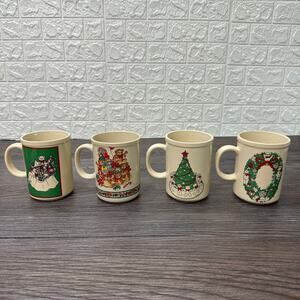 Lucy And Me Enesco Christmas Coffee Mug Cream Ceramic Cup Set of 4 Vtg 80s Retro
